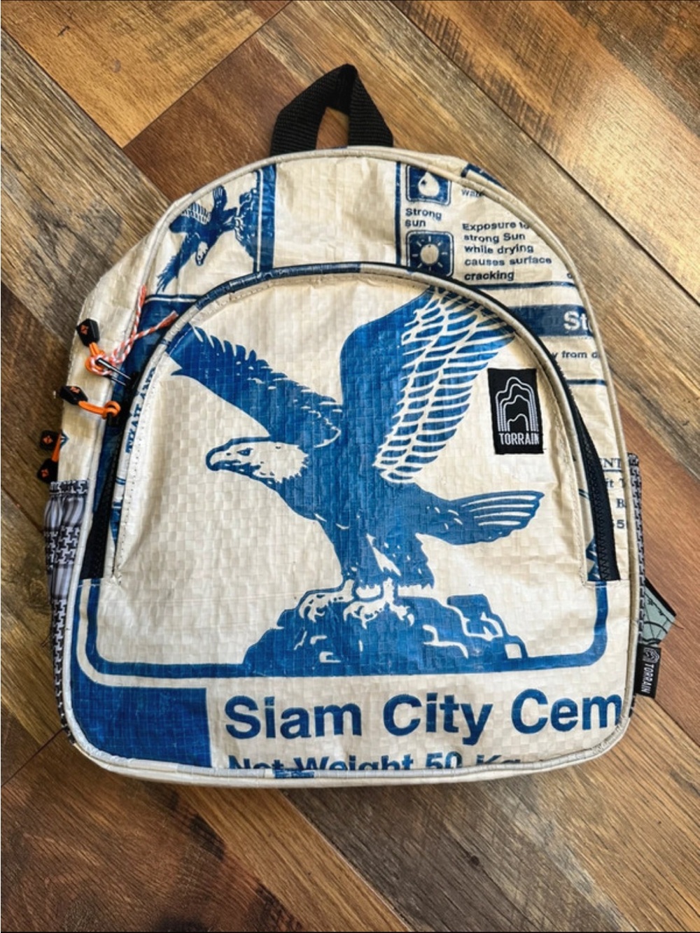 Torrain recycled backpack. Siam city.